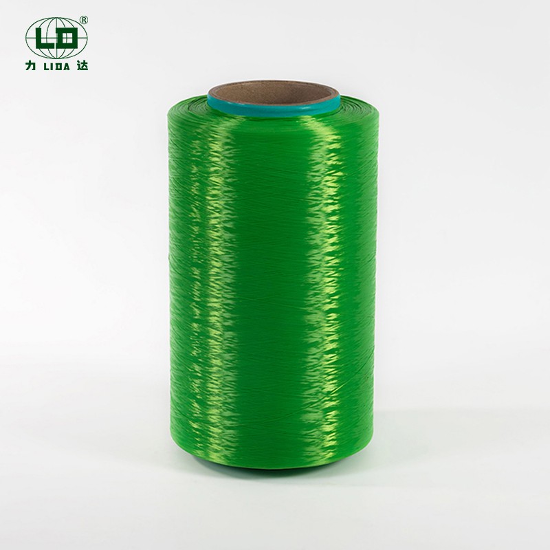 Je! Ni mali gani na sifa za nguvu ya juu na ya chini ya shrinkage rangi ya polyester (pamoja na filament ya moto-retardant)?